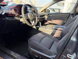 نيسان ألتيما